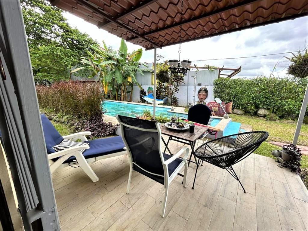 Casa Sophia 3 Listings Apartment 1 Or Apartment 2 Separately Or Apt 1 And 2 Together All With Fo Internet Guápiles Eksteriør billede